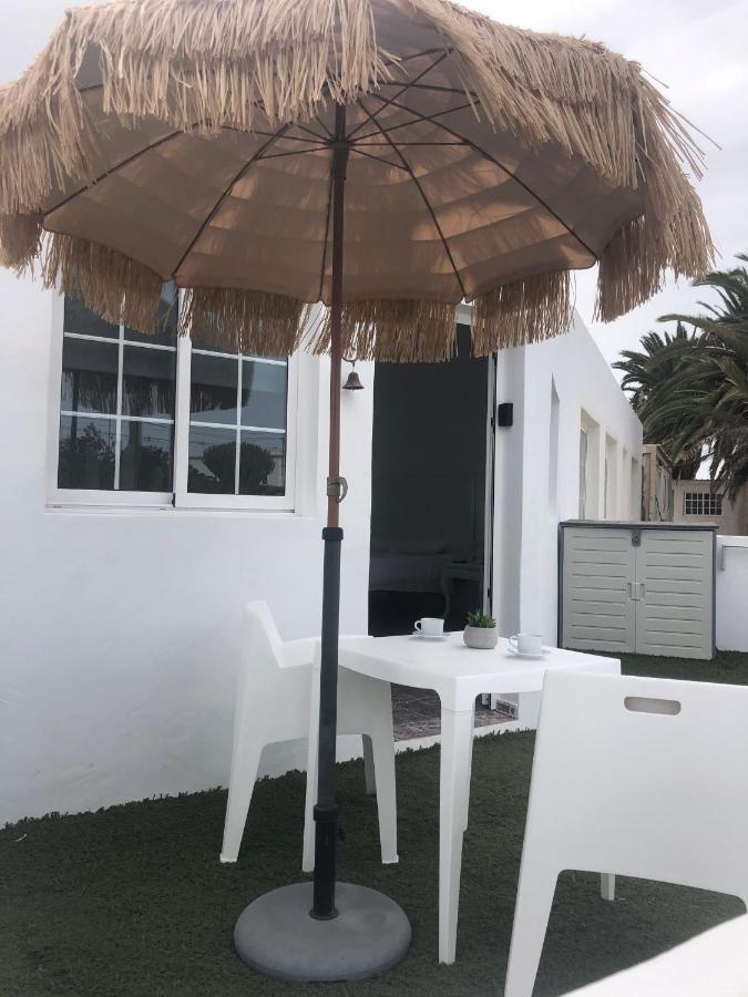 Apartamentos Elena Lajares Bagian luar foto