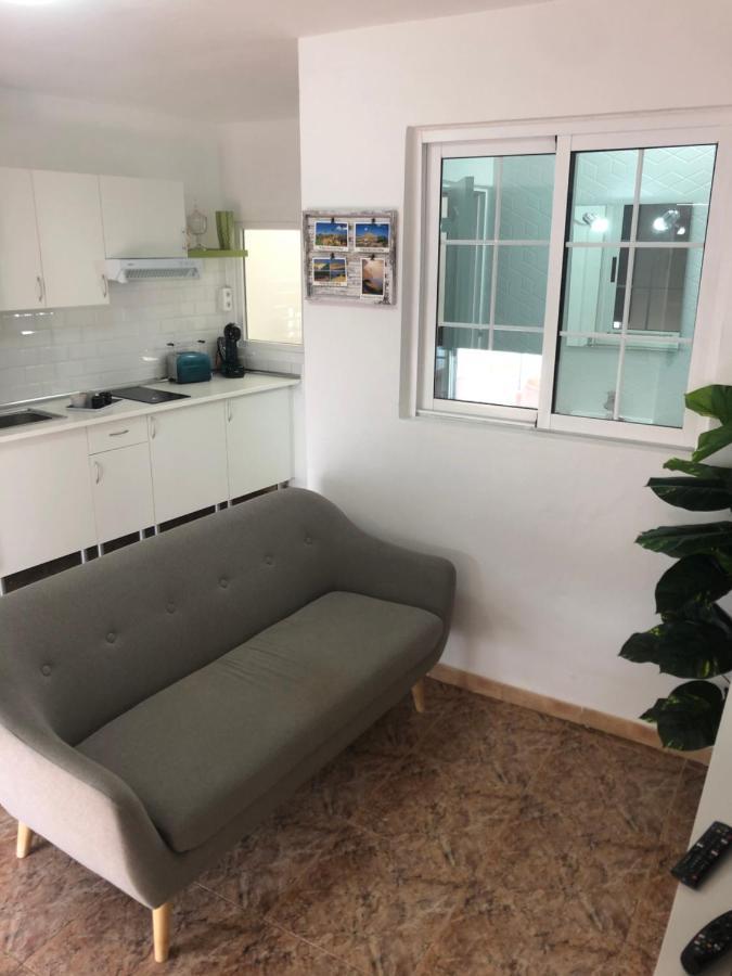 Apartamentos Elena Lajares Bagian luar foto