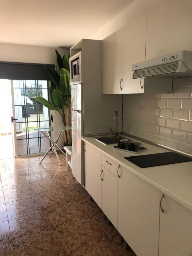 Apartamentos Elena Lajares Bagian luar foto