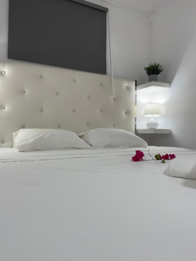Apartamentos Elena Lajares Bagian luar foto